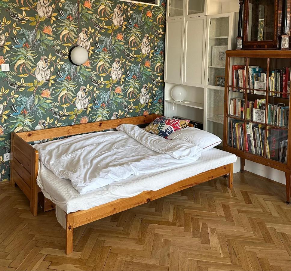 Bright & Spacious Home In Buda Budapest Eksteriør bilde